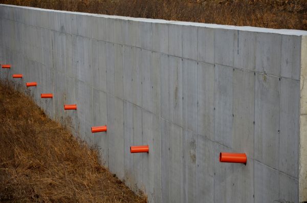 Concrete Wall Installation in Sandy