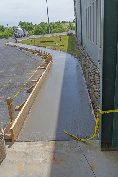 Concrete Sidewalk Paving in Sandy